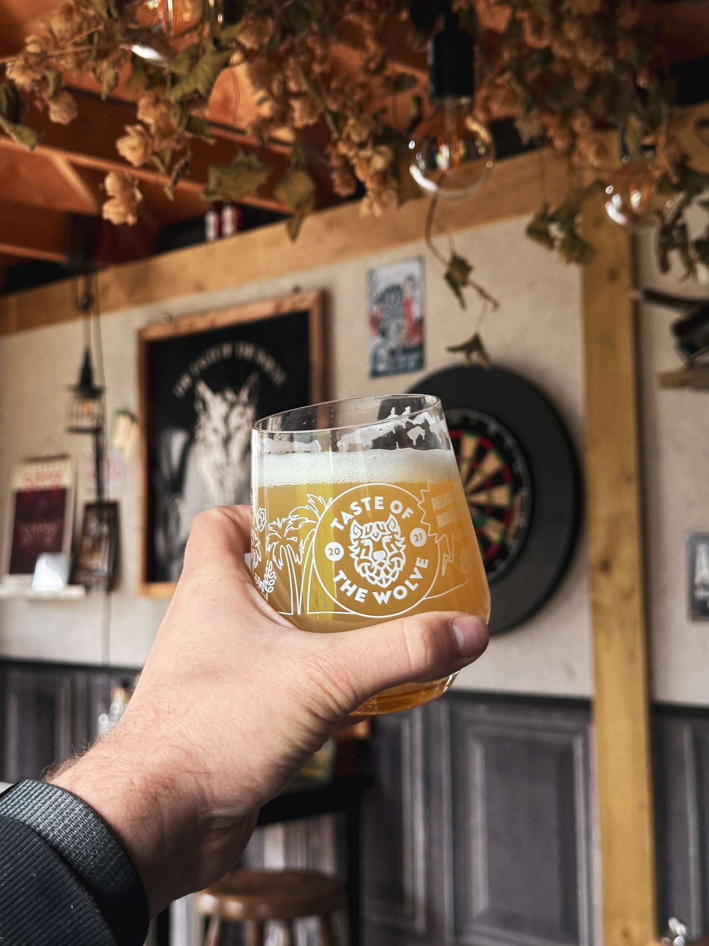 SUNNY SIP.
